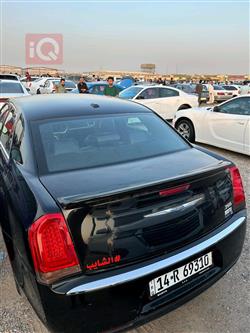 کرایسلەر 300